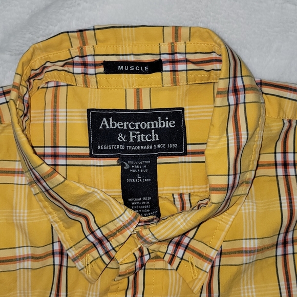 Abercrombie & Fitch Yellow Plaid Men's Shirt - Picture 1 of 4